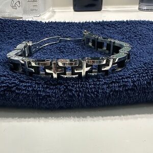 Elegant Silver and Black Bracelet